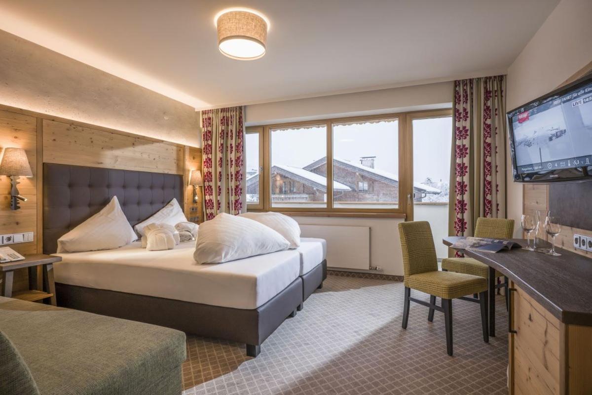 Alpen Glueck Hotel Kirchberger Hof Kirchberg in Tirol Exterior foto